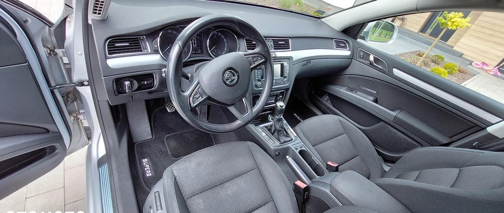 Skoda Superb cena 37900 przebieg: 325575, rok produkcji 2013 z Kędzierzyn-Koźle małe 154